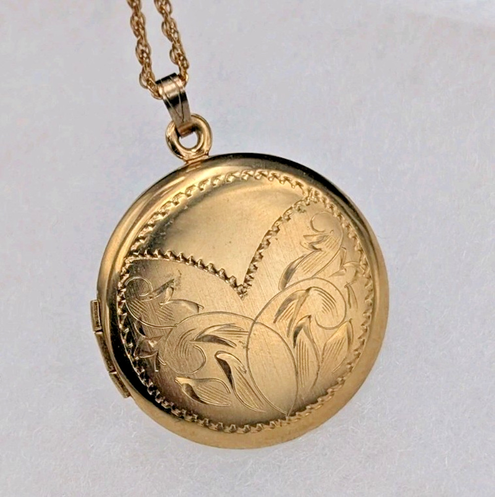 Vintage 1/20 14K Gold Filled Floral Etched Round Locket Pendant 22" Necklace